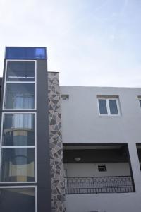 Gallery image of Golden Beach Hotel in Metamorfosi