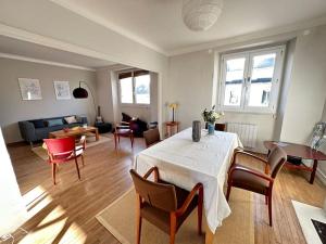 Zdjęcie z galerii obiektu Appartement de charme - Lorient w mieście Lorient