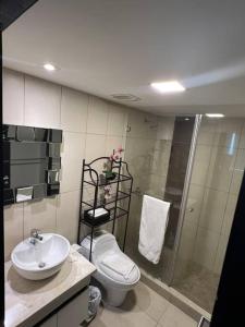 Un baño de Departamento en la mejor zona de Guayaquil