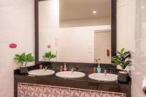 Bagno di The Dorm Hostel