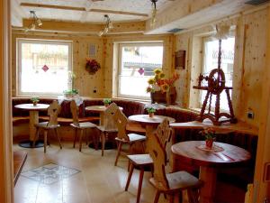 Restaurace v ubytování Albergo Centrale
