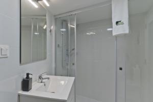 Koupelna v ubytování BmyGuest - Alfama River Studio + 15 fotografií