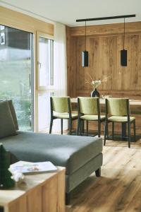 A seating area at Brandnerhof