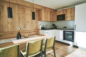 A kitchen or kitchenette at Brandnerhof