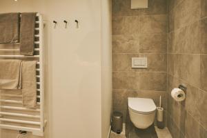 A bathroom at Brandnerhof