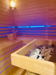 Fotografie z fotogalerie ubytování Jagodowy Ski & Spa Luksusowe Apartamenty ze śniadaniami Sauna Balia Jacuzzi Bilard Latem Basen podgrzewany z widokiem na góry 4km do Zieleniec SKI Arena v destinaci Lasowka