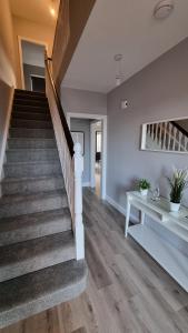 Ảnh trong thư viện ảnh của Entire Modern Home with seaview and parking ở Wicklow