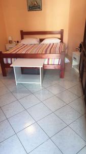 Postel nebo postele na pokoji v ubytování Apartments in Opatija 43372