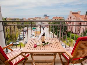 Balkón nebo terasa v ubytování Hotel Petrovac