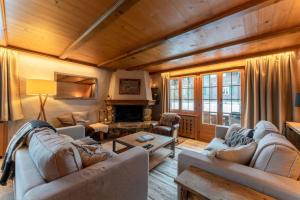 Setusvæði á Charming Alpine Apartment Gstaad