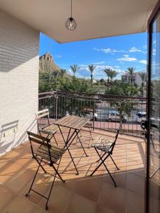 Een balkon of terras bij Espacioso Apartamento en Archena