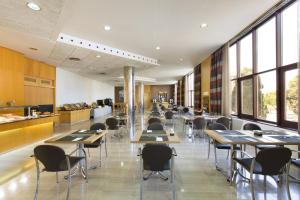אזור העסקים ו/או חדר הישיבות ב-Hotel SB Ciutat Tarragona