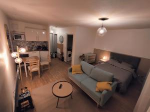 Zdjęcie z galerii obiektu Lumineux studio au bord du col w mieście Saverne