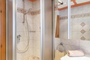 Koupelna v ubytování Gästehaus Gisela 2 + 15 fotografií