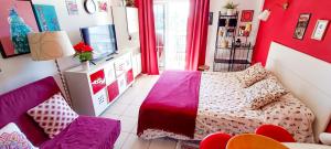 Postel nebo postele na pokoji v ubytování Cozy Studio Las Americas