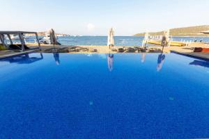 Fotografie z fotogalerie ubytování Regal Home with Shared Pool near Beach in Bodrum v destinaci Golturkbuku