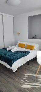 Giường trong phòng chung tại Orion - Zona Baja Sierra Nevada +7 ảnh