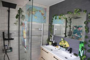 Zdjęcie z galerii obiektu Loft Saint-Denis/Porte de Paris w mieście Saint-Denis