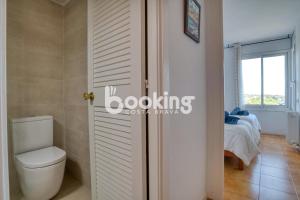 A bathroom at Les brises 2 Apartament per 4 persones amb vistes a la badia de S'Agaró