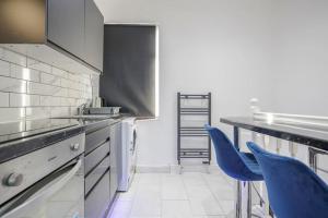 Gallery image of Warm Welcome I Super Cozy l 2BBR l Sleeps 5 Free Parking I Wi-Fi in Tilbury