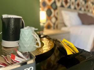 Un pat sau paturi într-o cameră la B & B VICO GRANDE