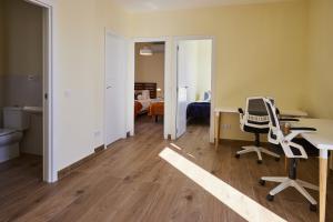 Część wypoczynkowa w obiekcie Villa Cantium - LH101 By Villas Now Ltd