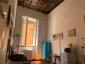 TV a/nebo společenská místnost v ubytování Eagle Rooms