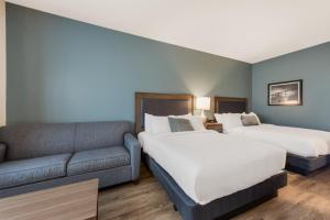 Gallery image of SureStay Plus Hotel by Best Western Highland Poughkeepsie in Highland