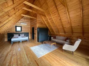 Posezení v ubytování Pinhan Otel Kazdağıları