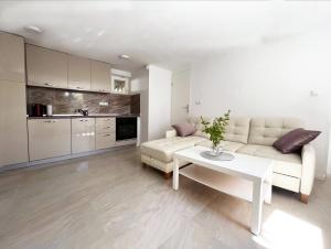 Gallery image of Beach House Suzi in Posedarje