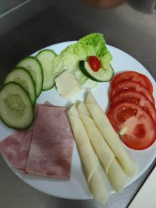 Afbeelding uit fotogalerij van Oberża KNIEJÓWKA in Załom