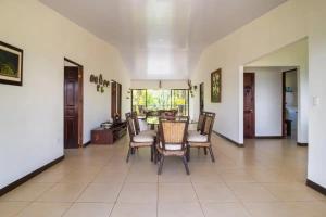 Istumisnurk majutusasutuses Rancho Bellavista, Unique views, Pool and WiFI!