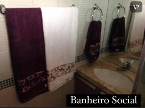 Ένα μπάνιο στο Wintterville Apartamento Térreo 13J para até 6 pessoas +32 φωτογραφίες