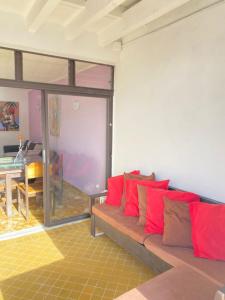 Posezení v ubytování Grand appartement composé de 2 terrasses avec vue sur mer