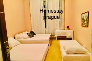 Ένα ή περισσότερα κρεβάτια σε δωμάτιο στο Hotel flat in Centre Prague 2