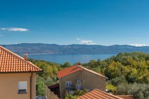 Fotografia z galérie ubytovania Villa MONICA with private pool v destinácii Risika