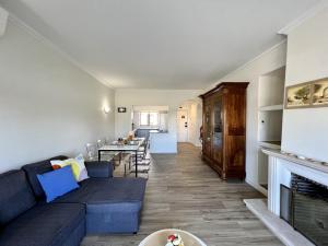 Χώρος καθιστικού στο Albufeira Central 4 by Homing