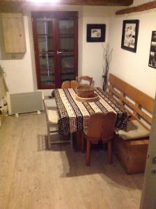 Część wypoczynkowa w obiekcie Maison de charme en Provence