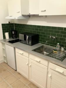 Photo de la galerie de l'établissement Studio Villennes sur Seine près de la gare, à Villennes-sur-Seine 7 autres photos