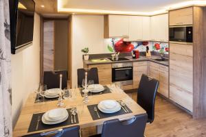 Kuchyňa alebo kuchynka v ubytovaní Bergspitz Luxury Appartement