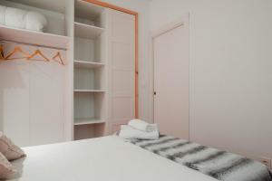 Posteľ alebo postele v izbe v ubytovaní Apartamento Zurriola by SanSe Holidays