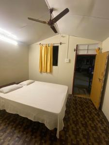 Cama o camas de una habitación en Gods gift guesthouse