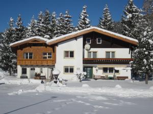 Pension Tannheim during the winter