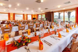 Restaurace v ubytování Landgasthof 'Zur Quelle'