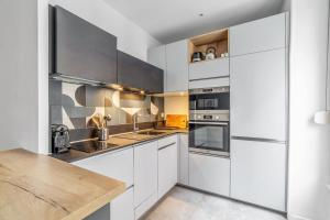 Kuchyňa alebo kuchynka v ubytovaní Appartement Anatha - Welkeys