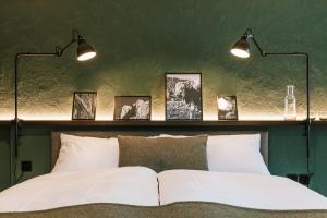 Rúm í herbergi á Hotel Fiescherblick