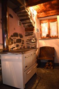 A kitchen or kitchenette at Casa della Nonna