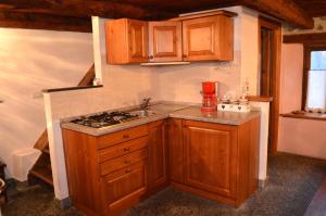 A kitchen or kitchenette at Casa della Nonna