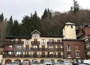 Budova, v ktorej sa apartmán nachádza