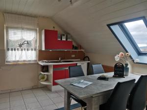 Kuchyň nebo kuchyňský kout v ubytování Ferienwohnung Schmidt Werratal + 13 fotografií